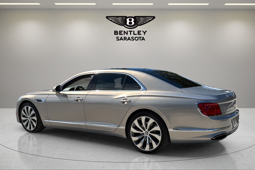 Used 2021 Bentley Flying Spur W12 AWD/4WD image 3