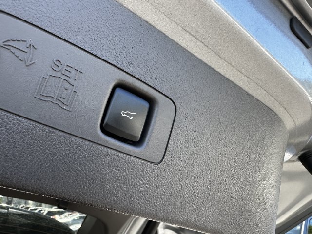 Certified 2023 Lincoln Corsair AWD w/ Equipment Group 101A image 45