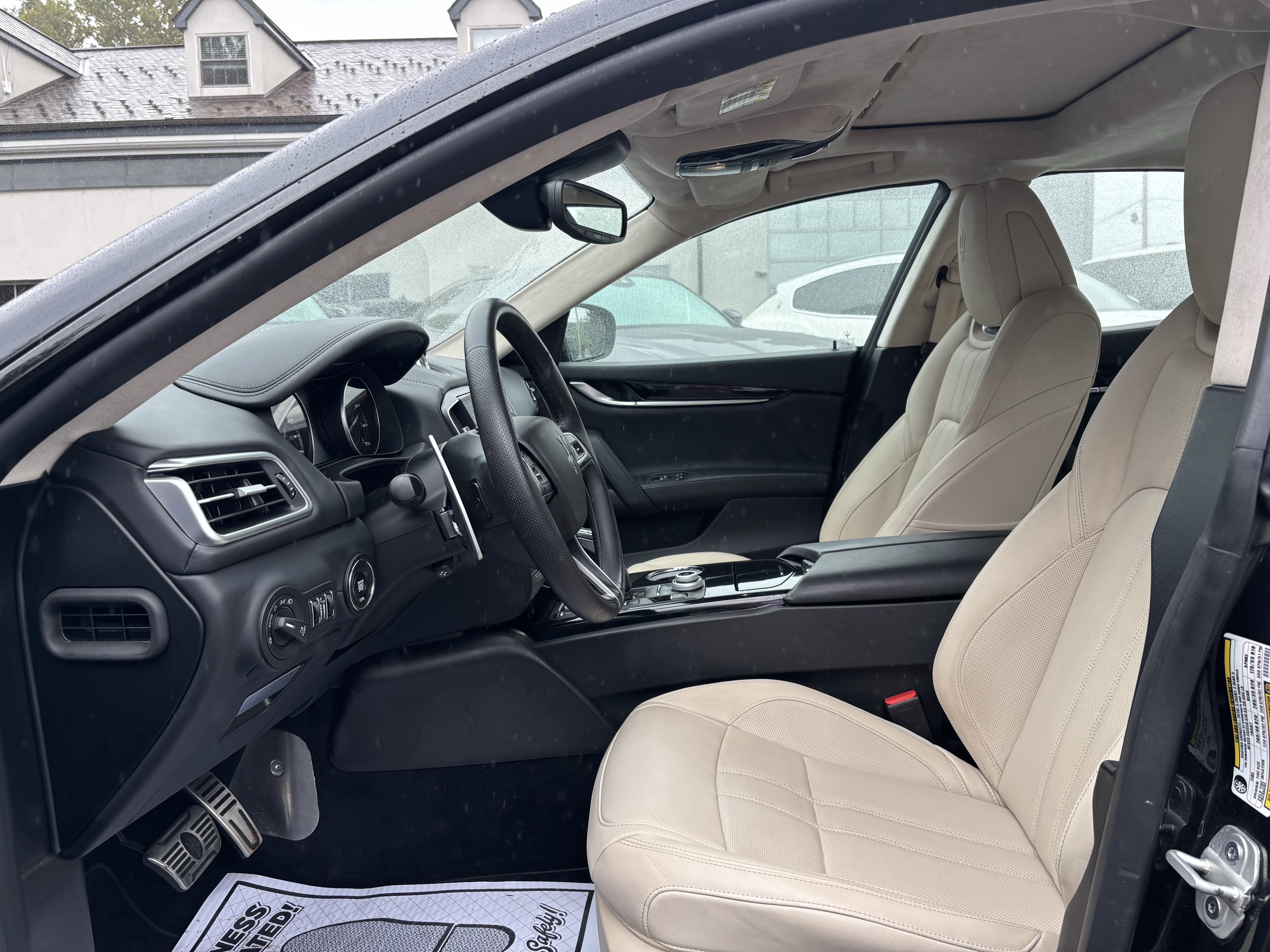 Used 2022 Maserati Ghibli Modena Q4 image 14