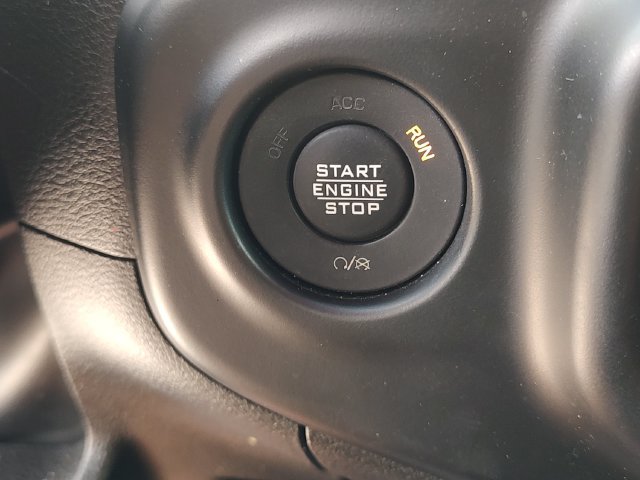 Used 2023 Jeep Gladiator Sport AWD/4WD image 20