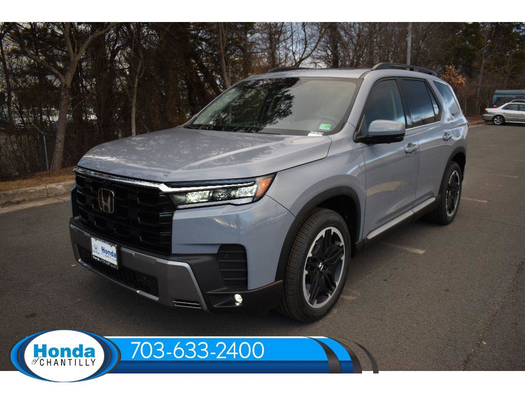 New 2026 Honda Pilot Touring image 3