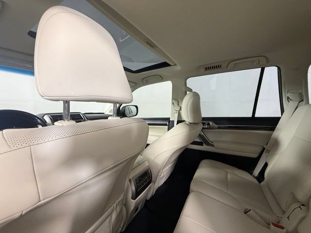 Used 2020 Lexus GX 460 Premium w/ Premium Package AWD/4WD image 24
