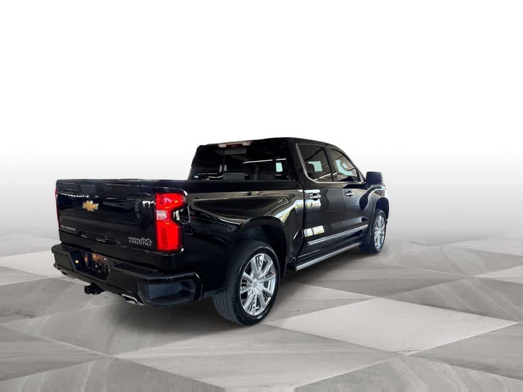 Used 2024 Chevrolet Silverado 1500 High Country w/ Technology Package RWD image 8