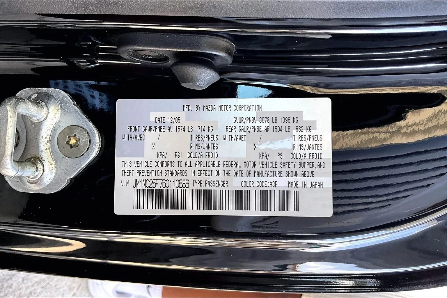 Used 2006 MAZDA MX-5 Miata Grand Touring w/ Premium Pkg RWD image 15