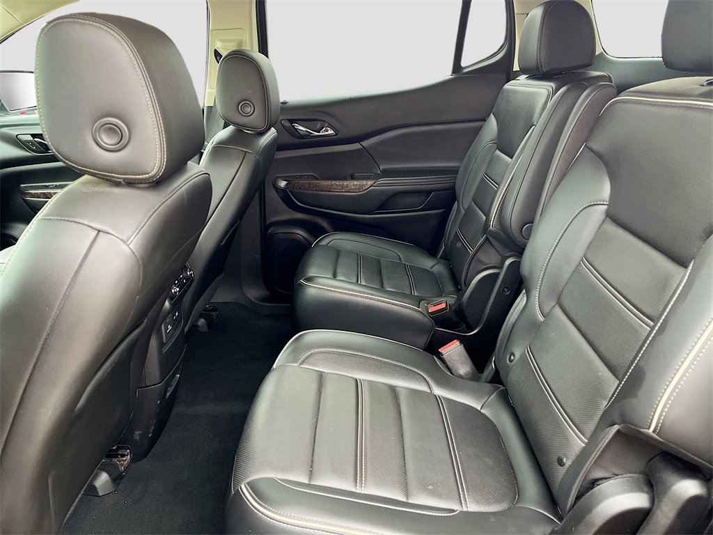 Used 2022 GMC Acadia Denali w/ Denali Ultimate Package image 25