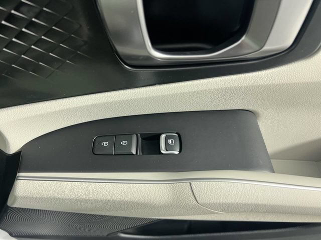 New 2026 Kia Sorento S w/ S Panoramic Sunroof Package FWD image 30