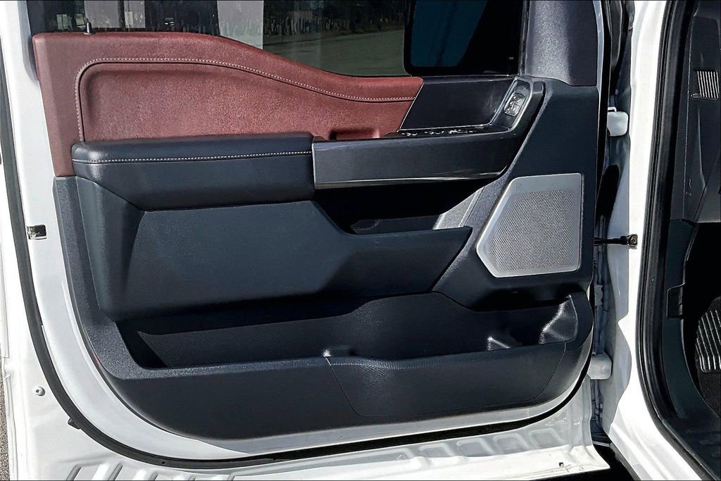 Certified 2023 Ford F150 Lariat w/ Equipment Group 502A High image 22