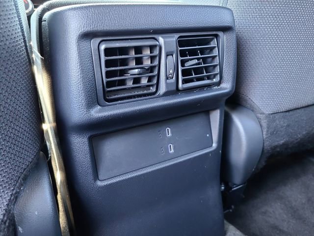 Used 2025 Toyota 4Runner SR5 AWD/4WD image 12