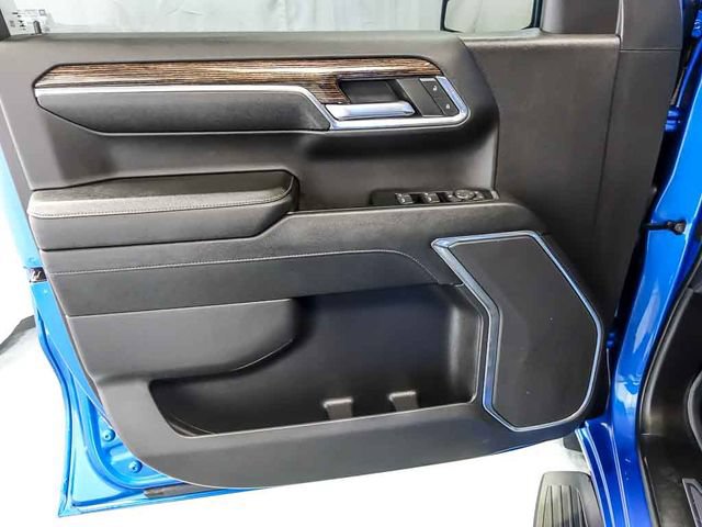 Certified 2024 GMC Sierra 1500 Elevation w/ LPO, Elevation Black Package AWD/4WD image 24