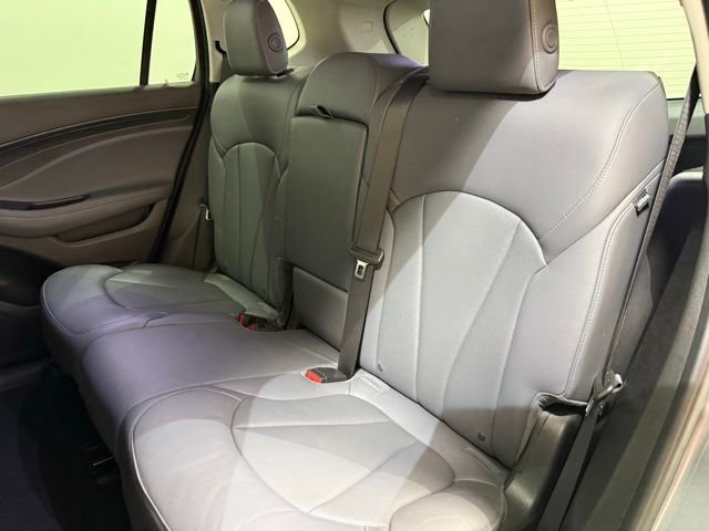 Used 2020 Buick Envision Essence FWD image 27