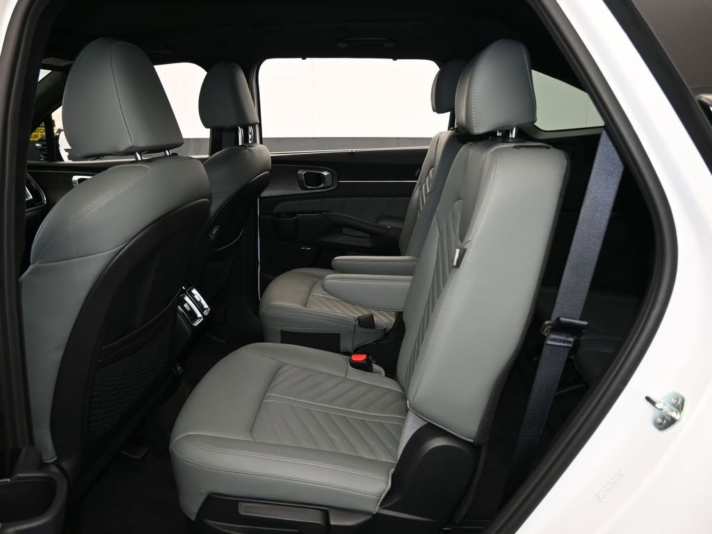 Used 2024 Kia Sorento SX Prestige w/ Sage Leather Package image 53