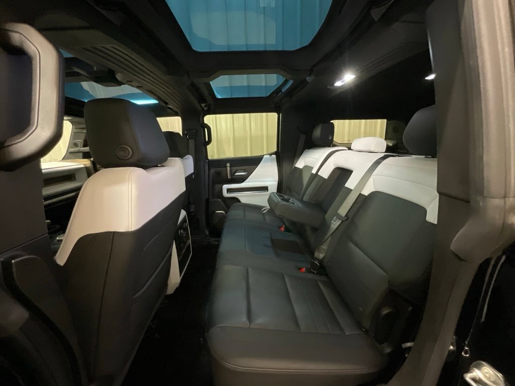 Used 2024 GMC Hummer EV 2X w/ Extreme Off-Road Package AWD/4WD image 12