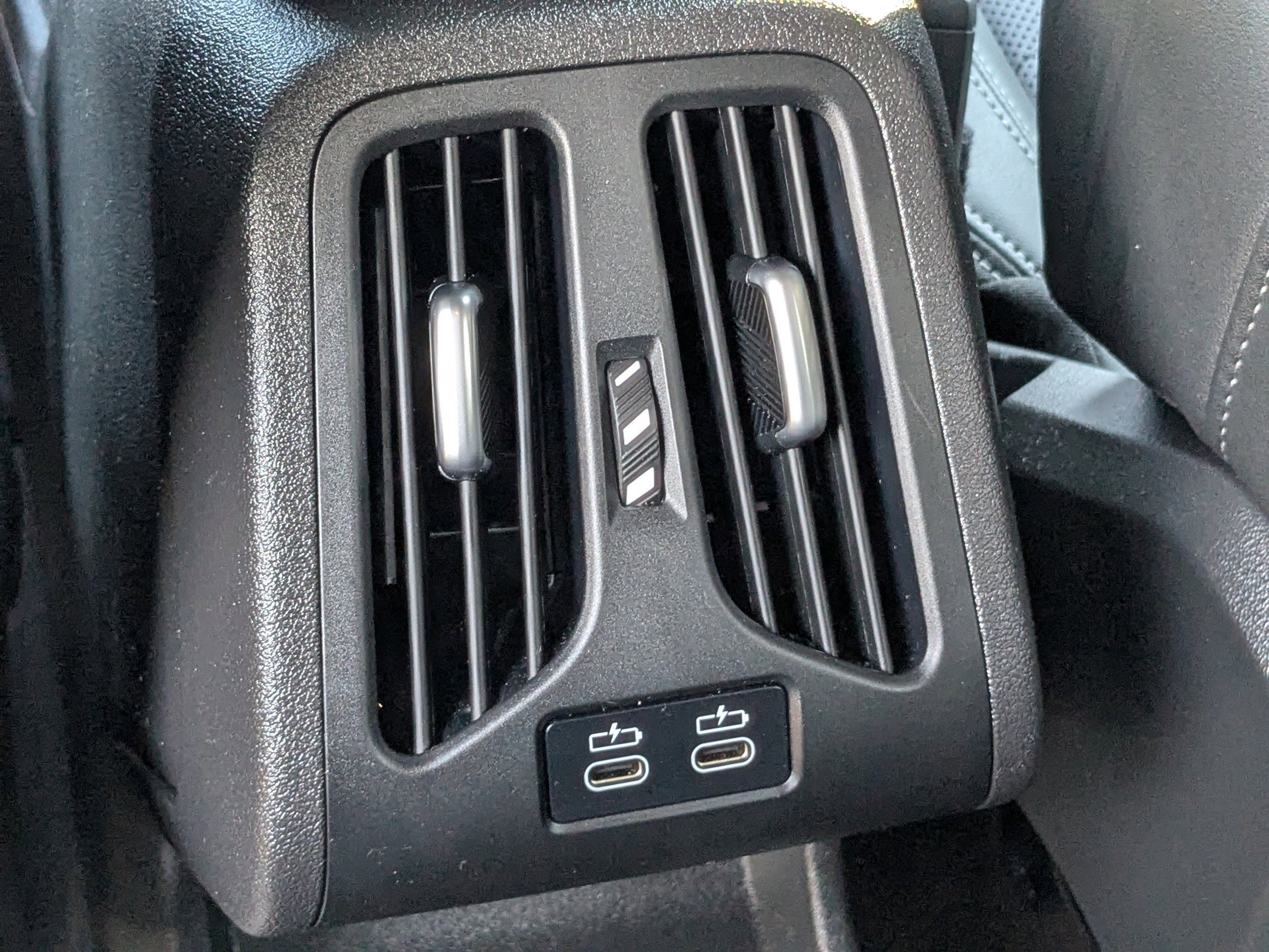 Used 2024 BMW X1 xDrive28i w/ Convenience Package image 15