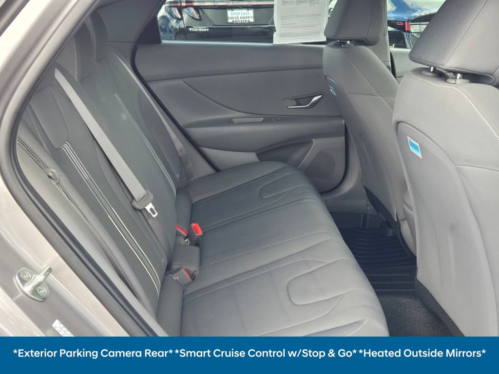 Used 2023 Hyundai Elantra SEL w/ Convenience Package FWD image 15