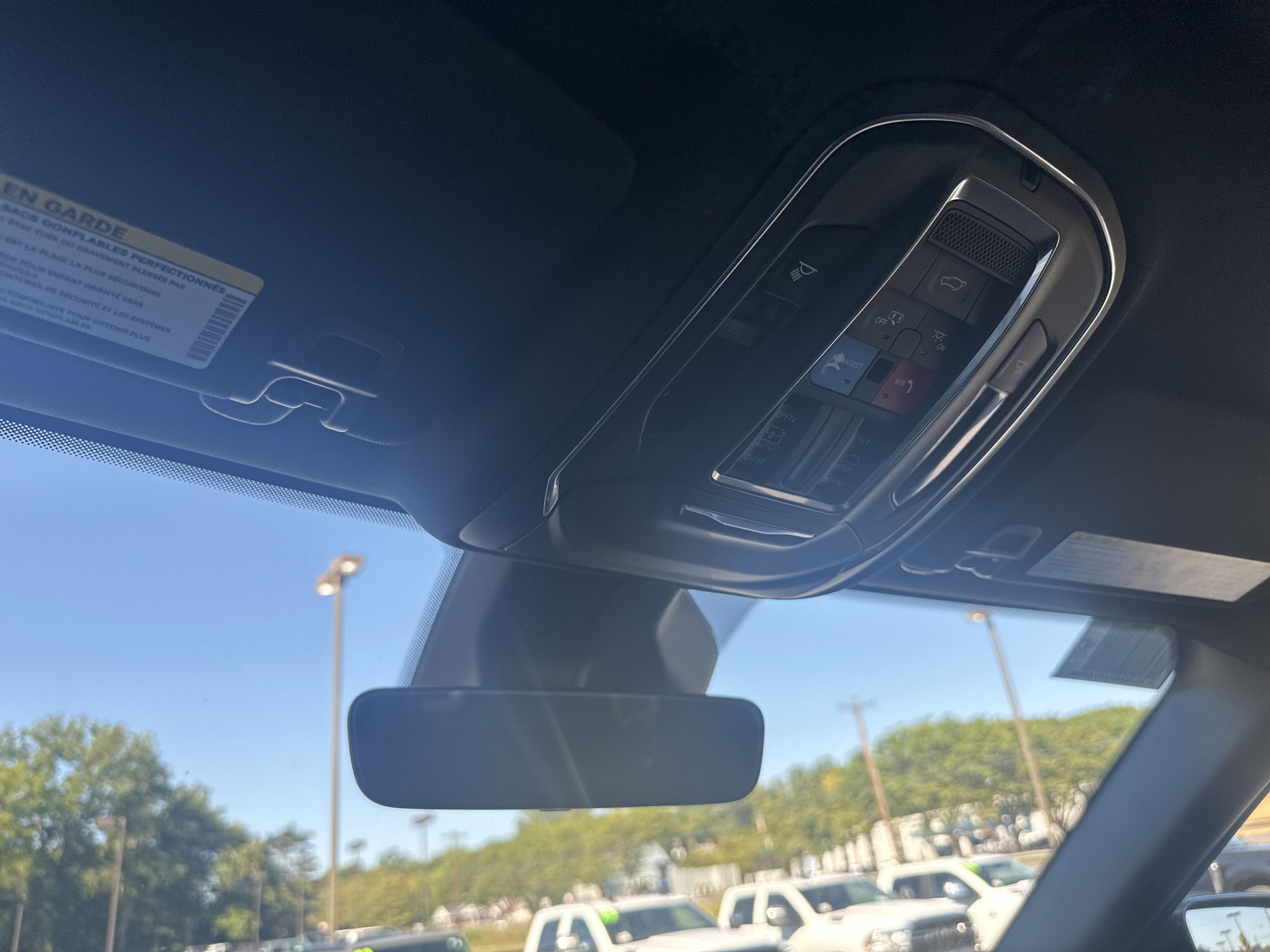 New 2025 Jeep Grand Cherokee L Altitude image 29