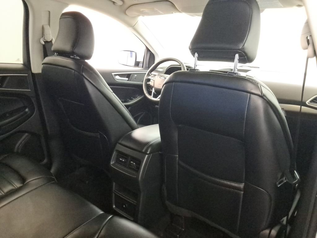 Used 2024 Ford Edge SEL image 21