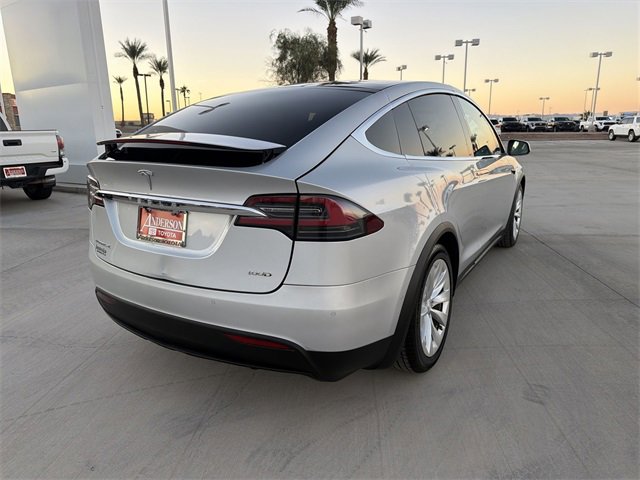 Used 2017 Tesla Model X 100D image 5