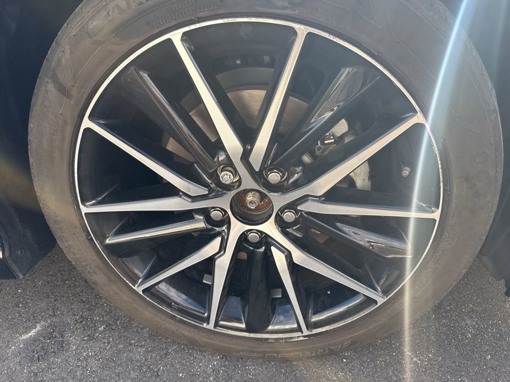 Used 2024 Toyota Camry SE FWD image 8