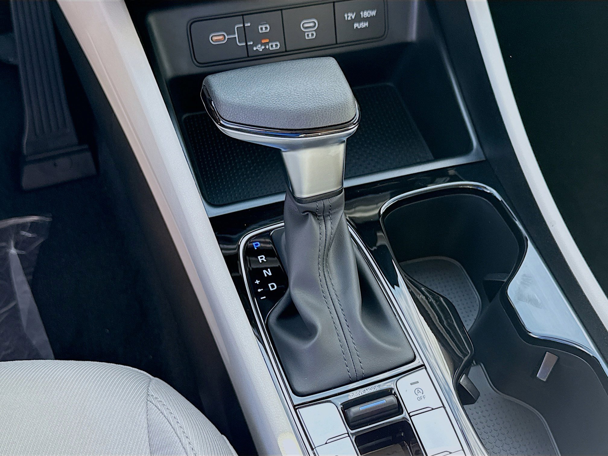 New 2026 Hyundai Tucson SEL image 13