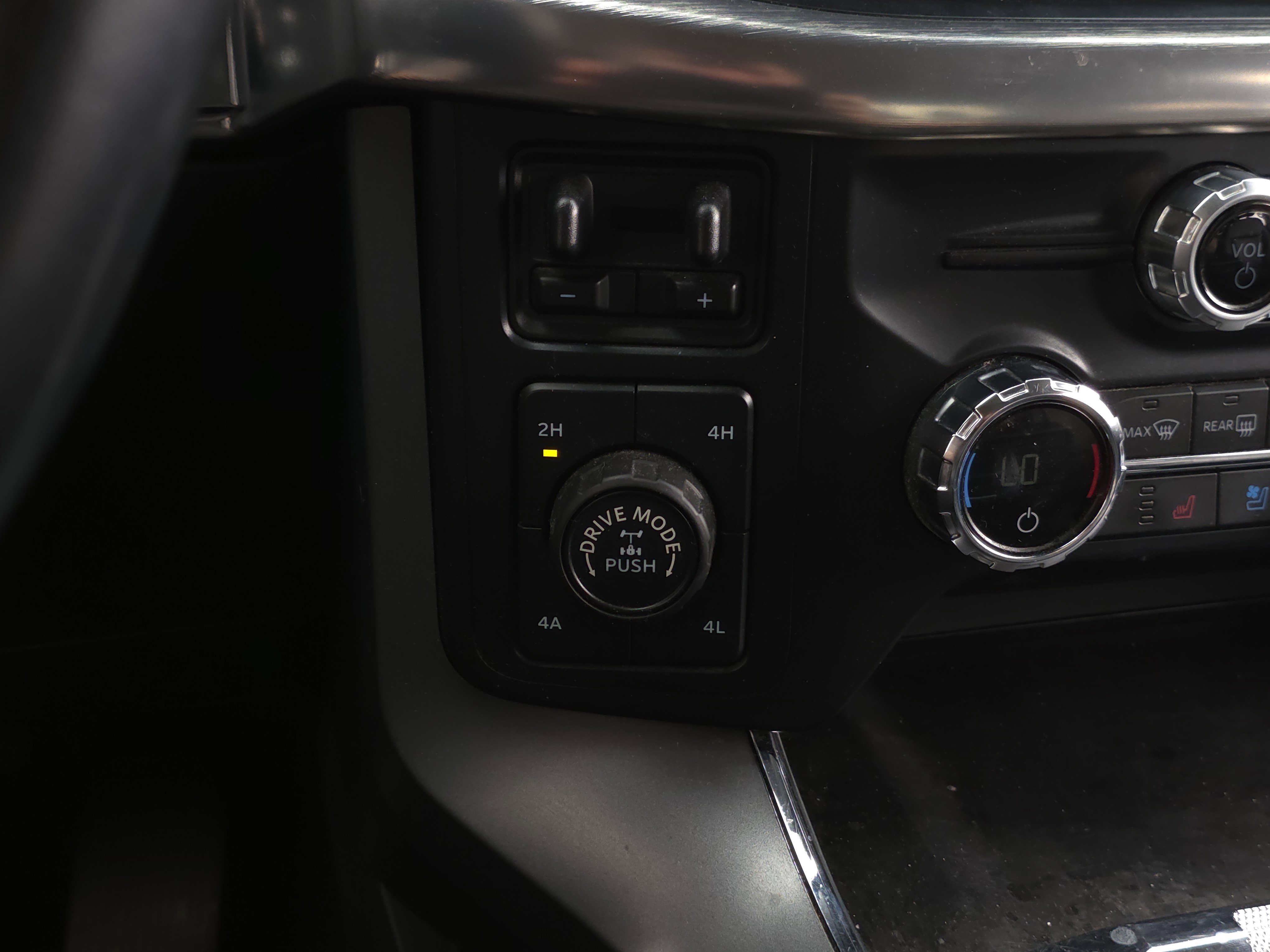 Used 2021 Ford F150 Lariat image 23