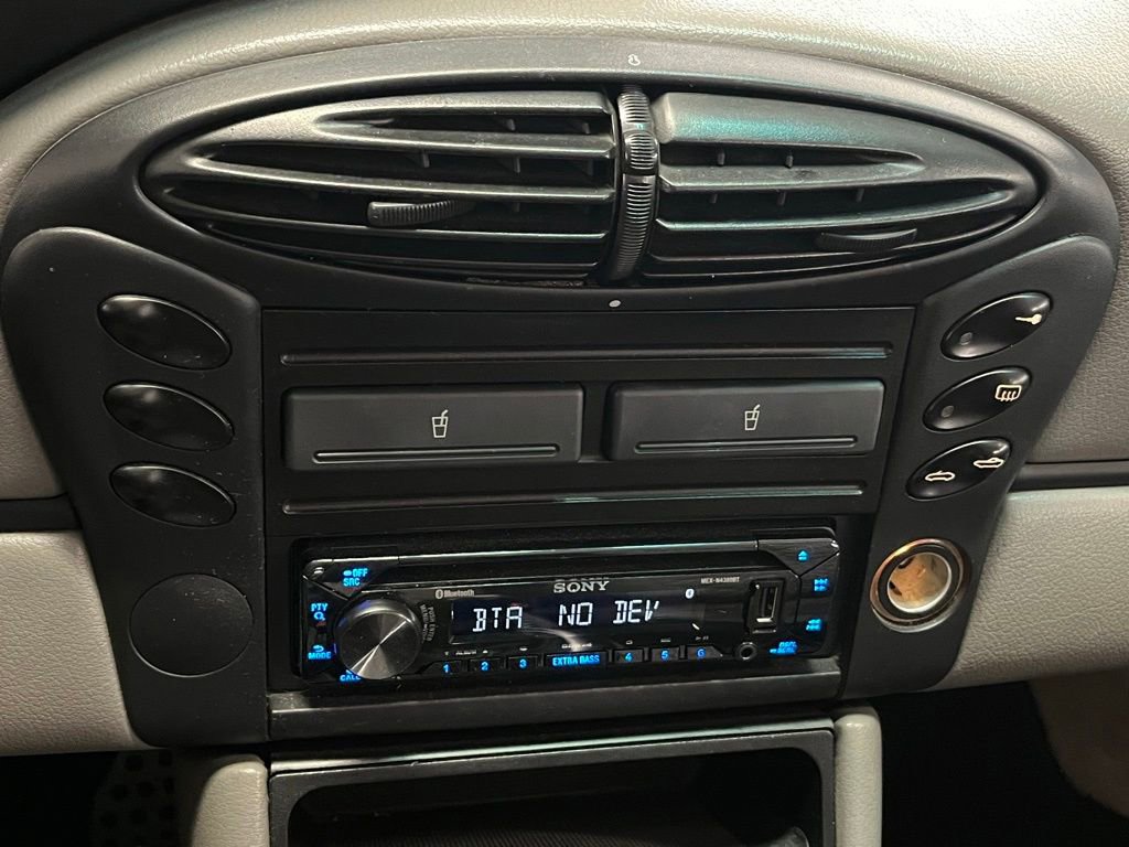 Used 2002 Porsche Boxster image 18