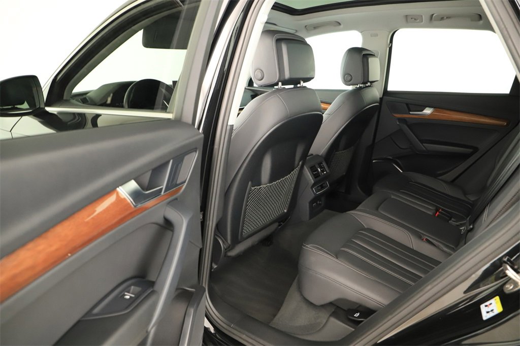 Certified 2023 Audi Q5 2.0T Premium w/ Convenience Package image 27