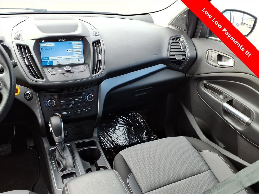 Used 2019 Ford Escape SE image 14