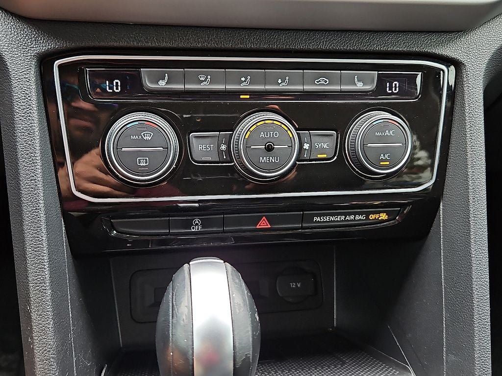 Used 2022 Volkswagen Atlas SE FWD image 27