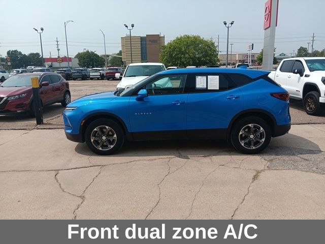 Used 2025 Chevrolet Blazer LT image 4