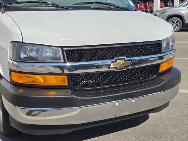 Certified 2025 Chevrolet Express 3500 LT w/ LT Preferred Equipment Group RWD image 8