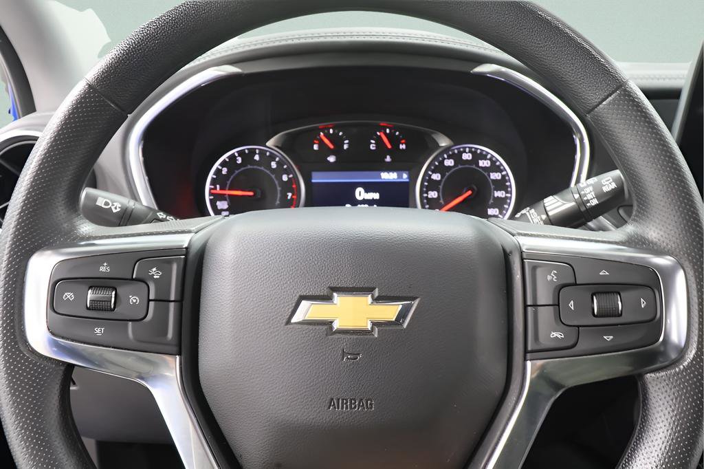 Used 2025 Chevrolet Blazer LT image 11