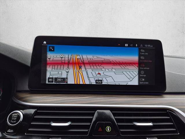 Used 2021 BMW 530i w/ Premium Package RWD image 13
