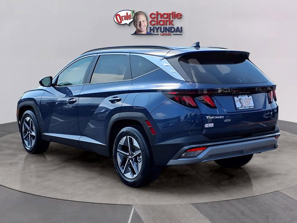 New 2026 Hyundai Tucson SEL image 3