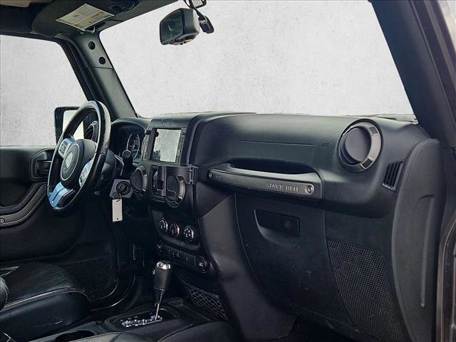 Used 2018 Jeep Wrangler Unlimited Sport image 14