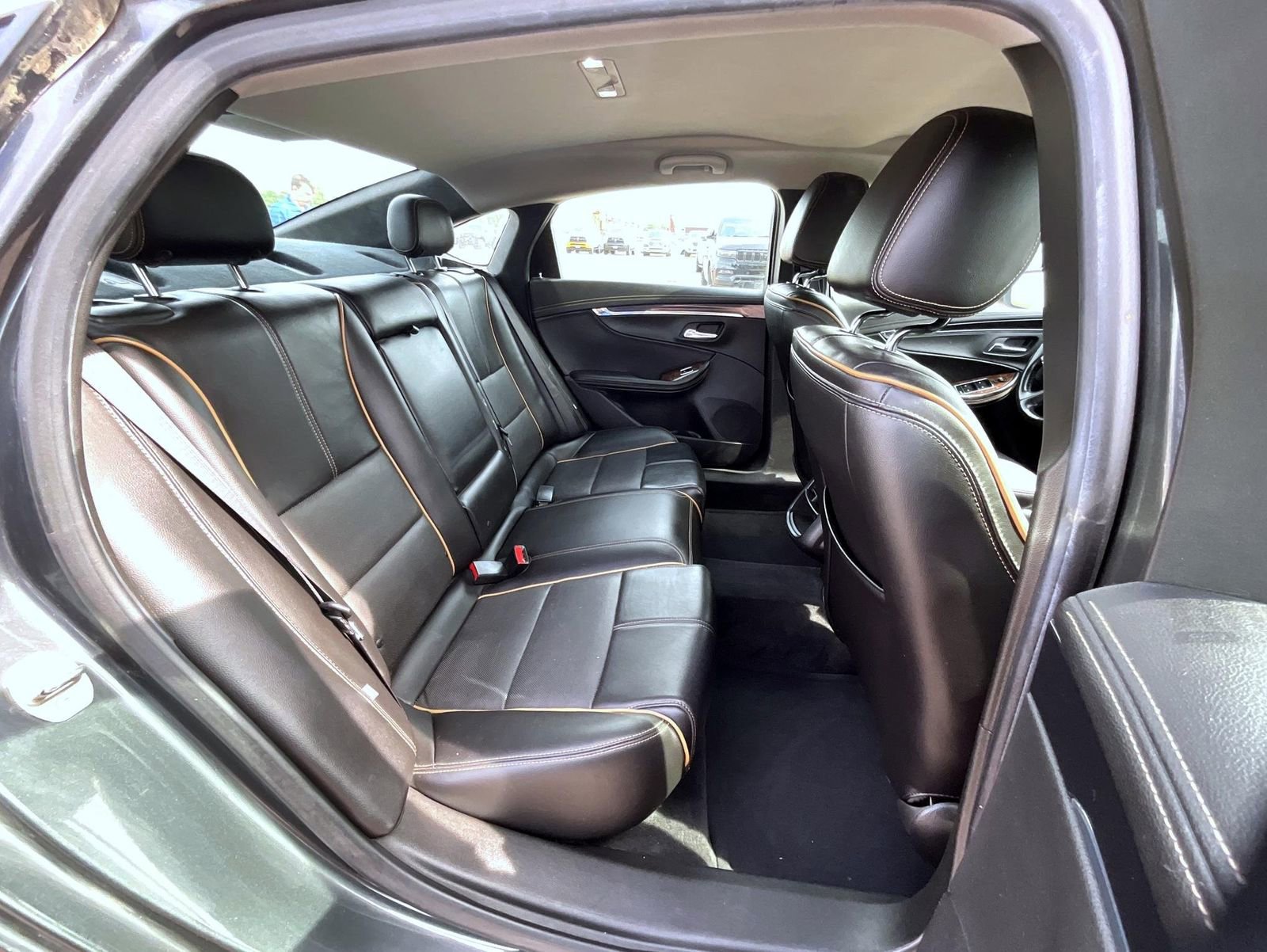 Used 2015 Chevrolet Impala LTZ FWD image 18