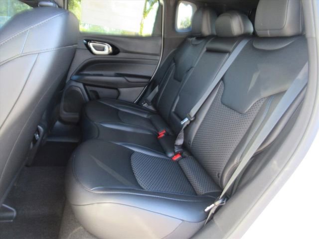 New 2026 Jeep Compass Latitude image 27