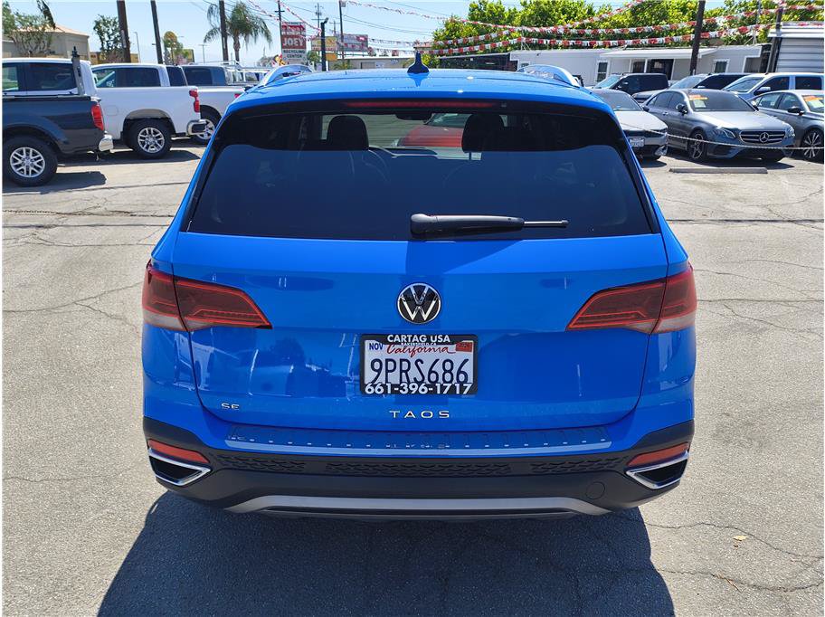 Used 2023 Volkswagen Taos SE FWD image 11