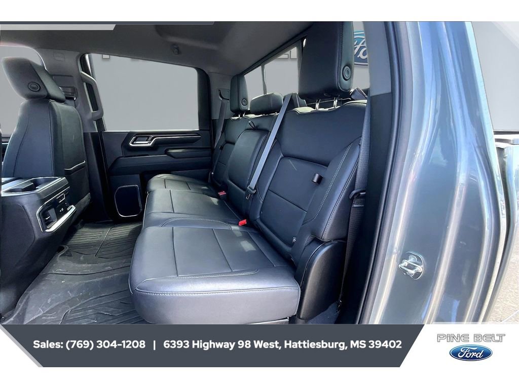 Used 2024 GMC Sierra 2500 SLT w/ SLT Premium Package AWD/4WD image 19