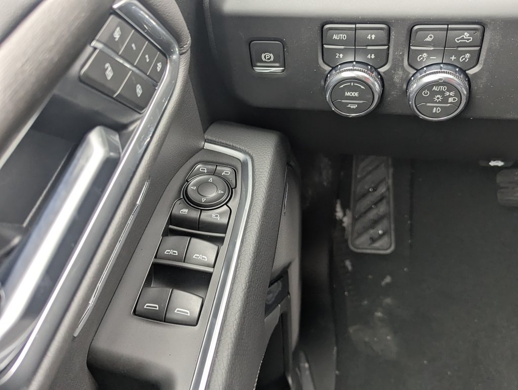 New 2026 GMC Sierra 1500 Denali w/ Technology Package AWD/4WD image 24