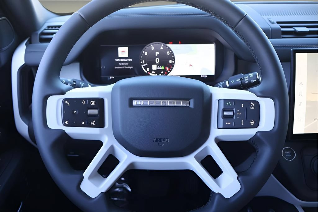 Used 2026 Land Rover Defender 110 S AWD/4WD image 15