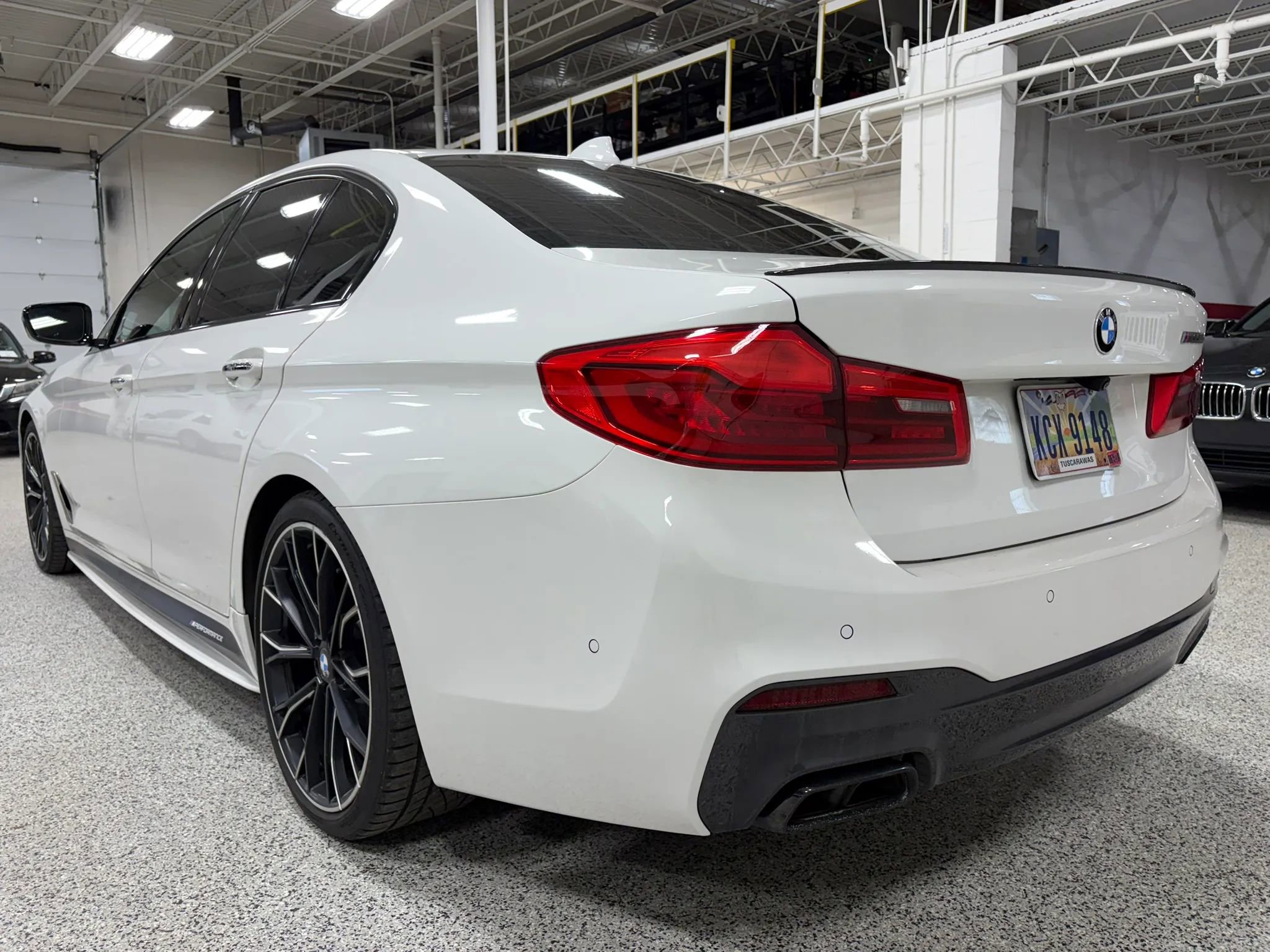Used 2018 BMW M550i xDrive AWD/4WD image 3