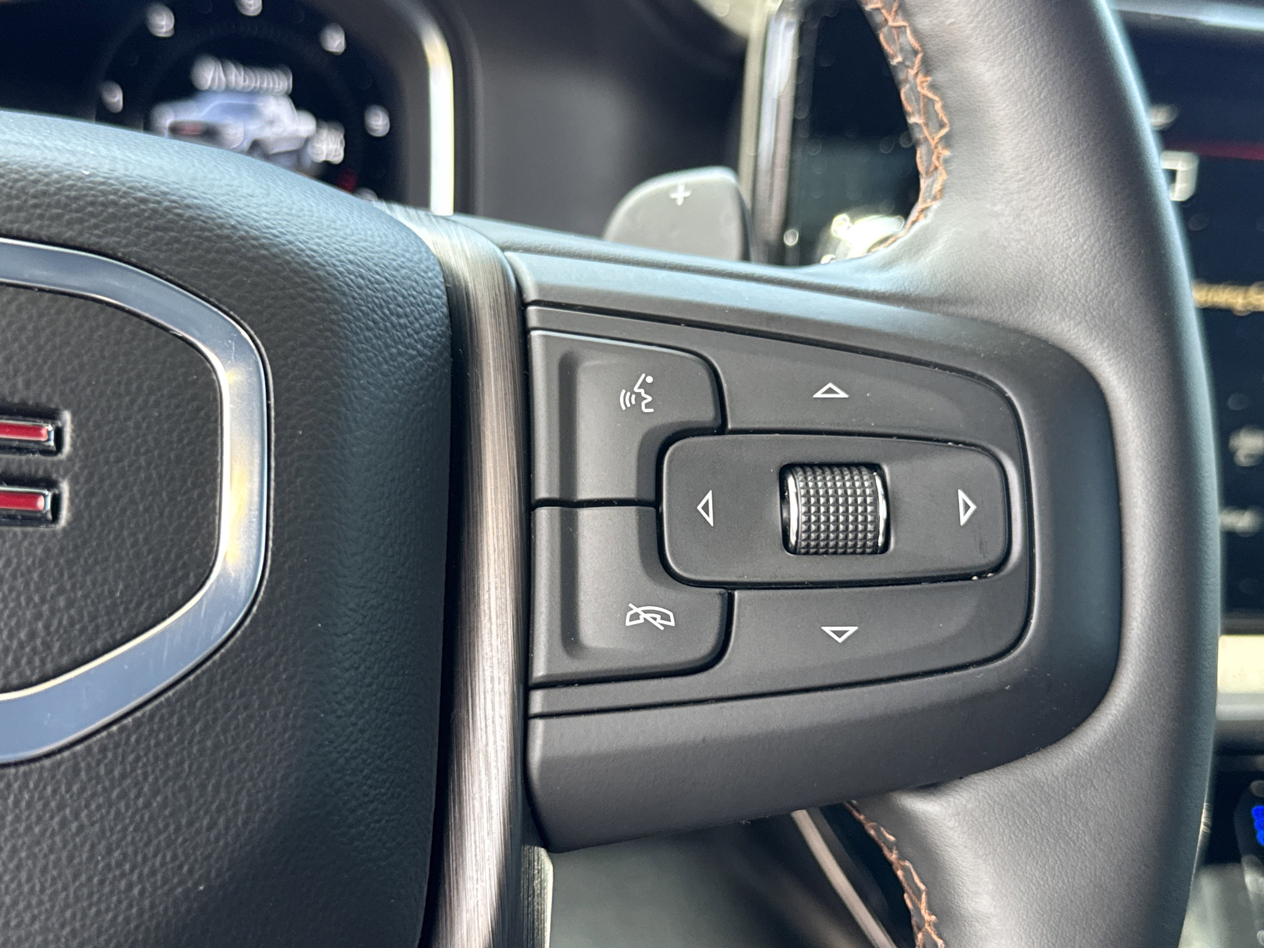 Used 2024 GMC Sierra 1500 AT4 w/ AT4 Premium Package image 22