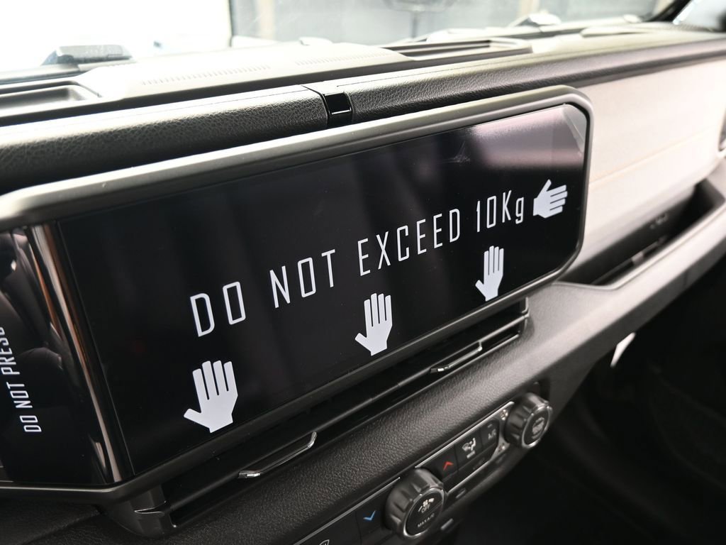 New 2026 Jeep Wrangler Sport S image 20