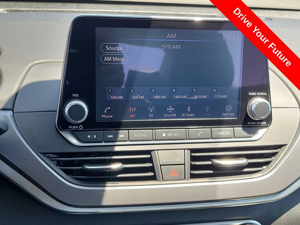 Used 2023 Nissan Altima 2.5 SR FWD image 11