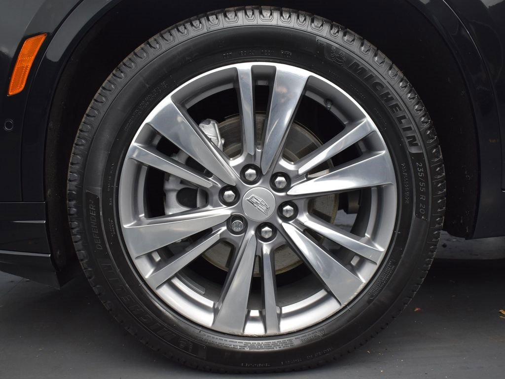 Used 2022 Cadillac XT6 Premium Luxury w/ Technology Package image 8