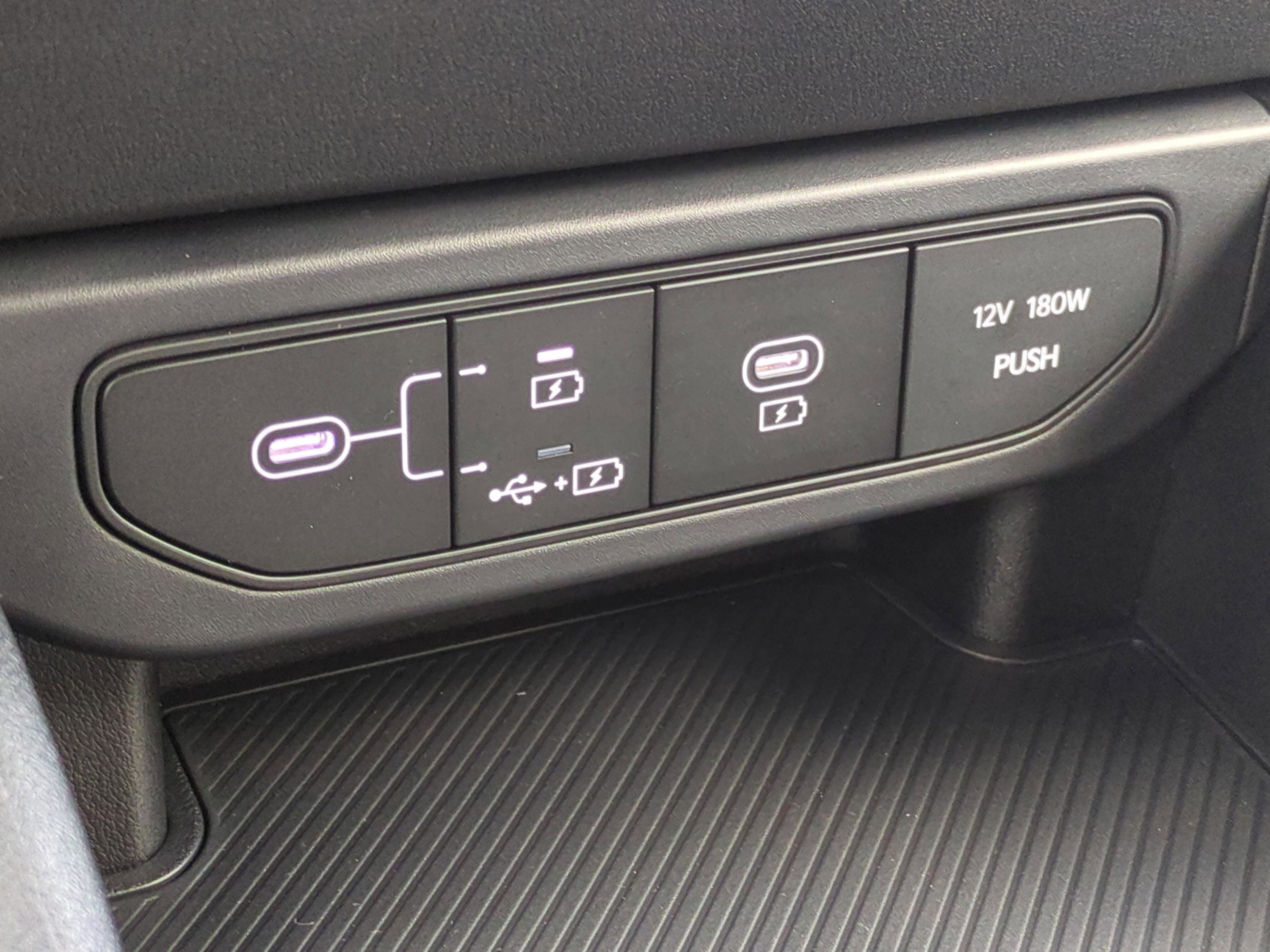 New 2026 Kia K4 LXS image 19