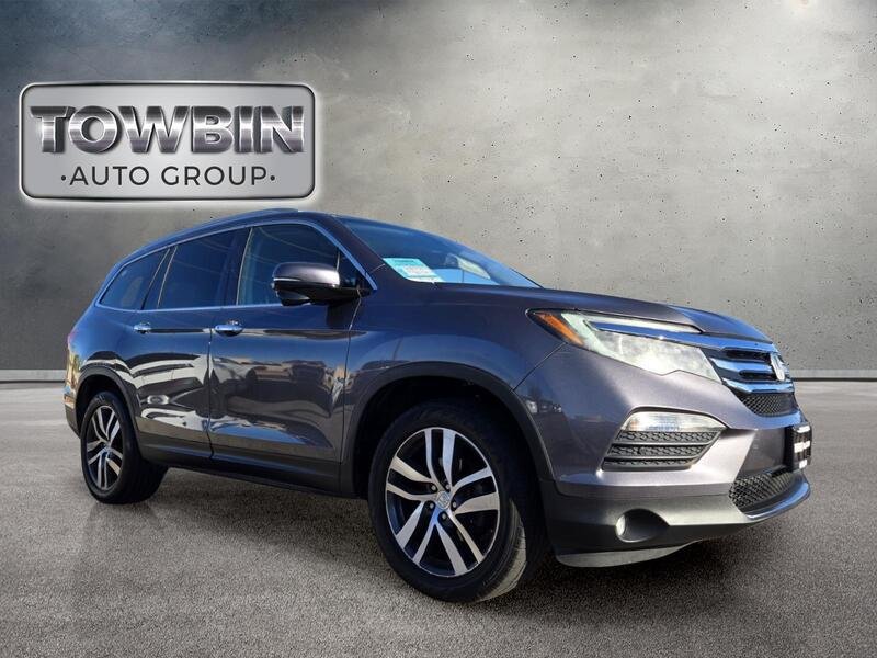 Used 2018 Honda Pilot Touring image 2