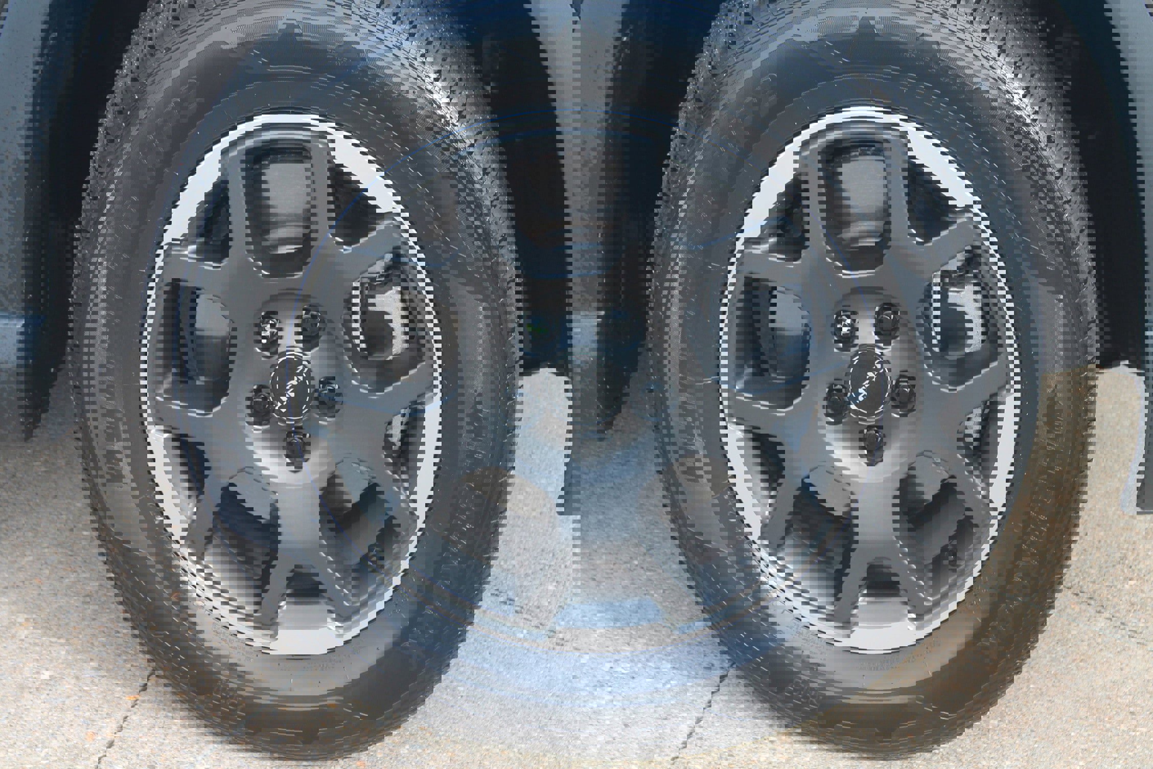 Used 2024 Honda Pilot EX-L image 3