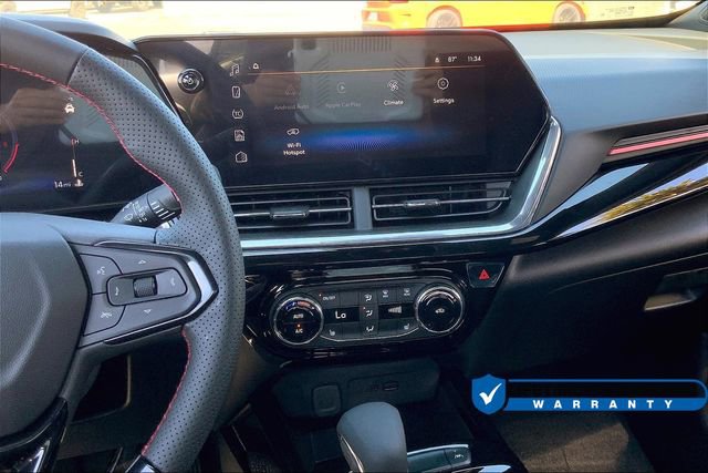 New 2025 Chevrolet Trax RS w/ Sunroof Package FWD image 8