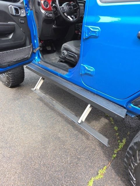 Used 2021 Jeep Wrangler Unlimited Rubicon AWD/4WD image 37